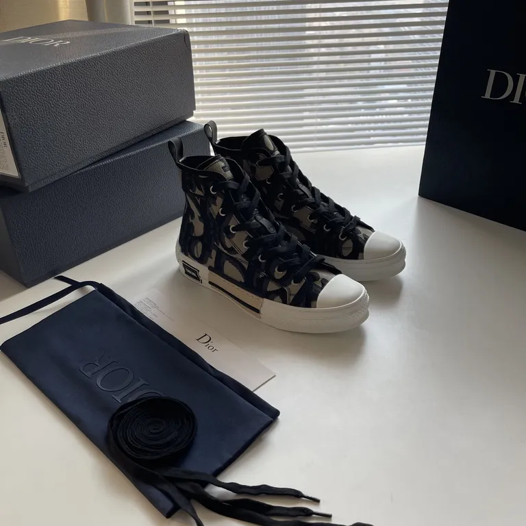 Dior Shoe 